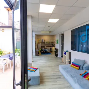 Appartamento Intro Art Music House, Trecastagni